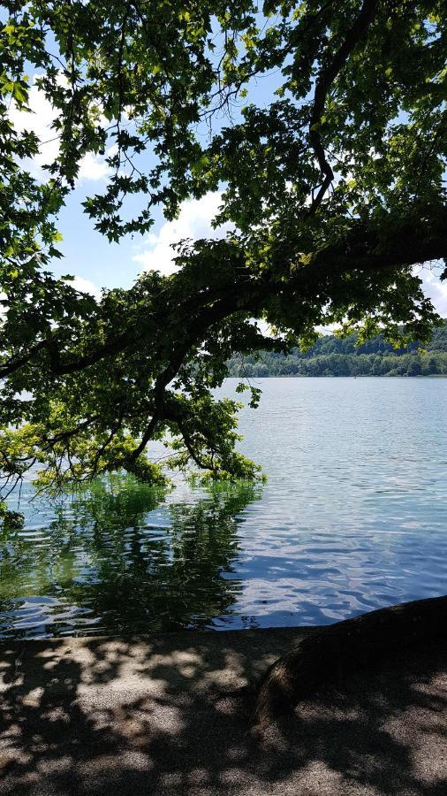 Ferienwohnung In Kempten Am Stadtweiher Екстериор снимка