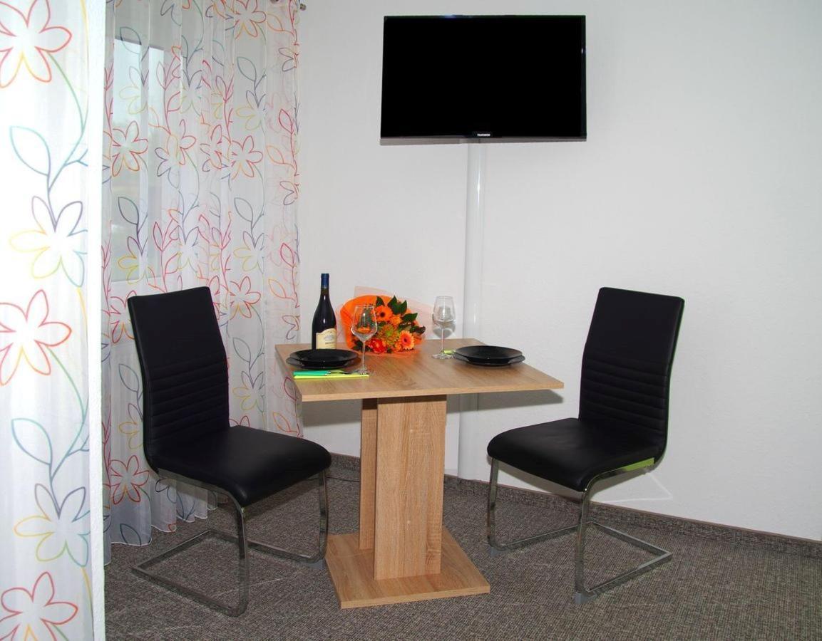 Ferienwohnung In Kempten Am Stadtweiher Екстериор снимка